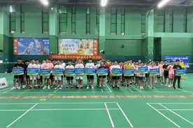 合肥市羽毛球联赛热身赛(包河站)落幕图片