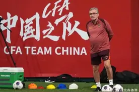 国足归化球员退潮，伊万更青睐年轻本土球员图片