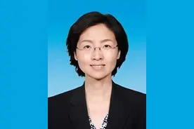 首位女性“一把手”：沙雁已任深交所理事长图片