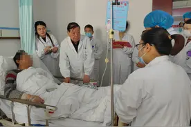 国医大师出诊了！传承工作室门诊可这样预约→图片