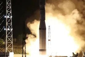 长征六号一箭10星发射成功，10颗卫星如何安全可靠分离？图片
