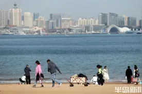 小长假，沿海玩图片