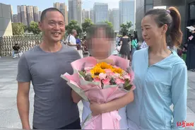 焦傲为爸爸骄傲！激流救人英雄女儿走出中考考场：只要他没事我就开心图片