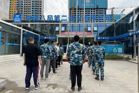 弘扬铁军精神！中建八局二公司项目开展准军事化管理图片