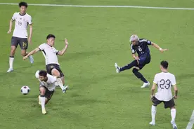 不少人在爱奇艺付费看国足“黑屏” 有的付费3次没看上图片