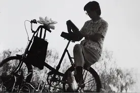 《我拍摄妻子的生活写真照》图片