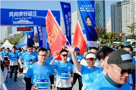 “贝壳马拉松备战季”首场落地青岛，350名跑友打卡最美海岸线图片