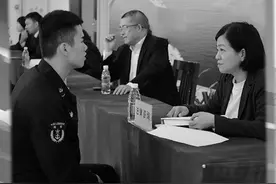 2023年基层部队推进依法治军从严治军回眸图片