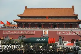 打击范围覆盖全球！“东风-5C”，亮相！【看世界·新闻早知道】图片