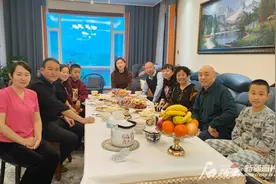 我们是互助友爱的大家庭 ——记第八届自治区道德模范李红秀图片