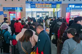 长沙南站将增设48个自助换乘通道，今年春运广铁预计发送旅客7450万人次图片