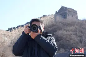 河北金山岭长城脚下“摄影村” 用镜头改写人生图片