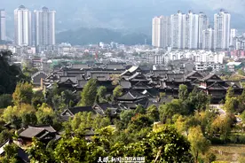 《人民日报》整版报道贵州毕节：奋楫扬帆，高质量发展正当其时图片