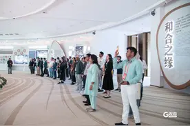 “打卡”上合示范区 以“合”为媒再出发 上海合作组织国家绿色发展论坛在青圆满落幕图片