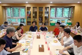 考上北大一年后，他们咋样了？图片