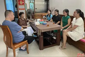 宜章县机关幼儿园开展慰问退休老教师活动图片