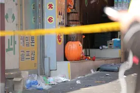 韩国“梨泰院踩踏事故”两周年之际，涉事前警察厅长被判无罪图片
