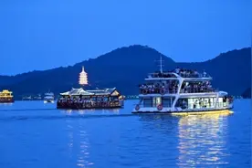 从中秋多样民俗中感受中华文化生机活力图片