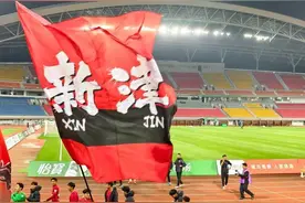 中国足球职业联赛首位“09后”球员来了！是位成都小伙，才16岁图片