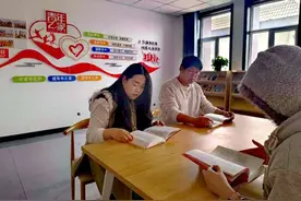 在嘉峪关，这群年轻人“待着待着不想走了”图片