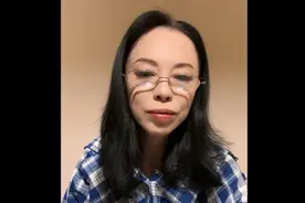 演唱《向云端》跑调！黄绮珊含泪道歉：不给自己找理由图片