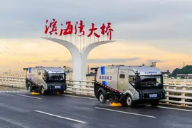 文远知行开启东莞首个自动驾驶环卫商业项目，全流程无人工参与图片