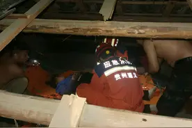 醉酒女子不慎从6楼跌落，贵州遵义消防成功营救图片