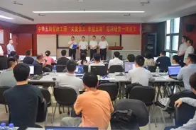 中铁五局党政工团“关爱员工 幸福五局”慰问经营一线员工图片