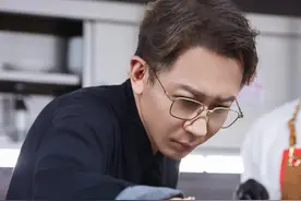 “见证奇迹的时刻”火到法国了？刘谦加盟《中餐厅8》亮绝活图片