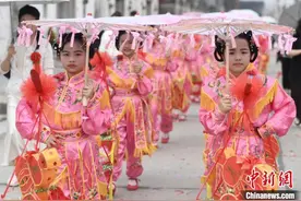 广东揭阳普宁桥柱珠光民俗文化节举行图片