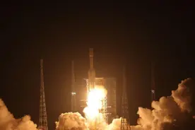 天舟八号3小时快速对接“天宫”，首次搭载果蝇太空做实验图片