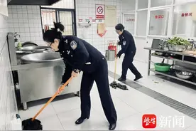 奉献社会提升自我，民警深入辖区开展关爱孤寡老人志愿服务图片