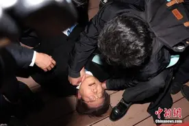 李在明遇袭后已转院 嫌疑人对犯罪动机保持沉默图片