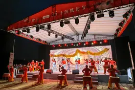 文体旅齐唱“大戏”！来浦东这座海滨小镇赴一场春日之约图片