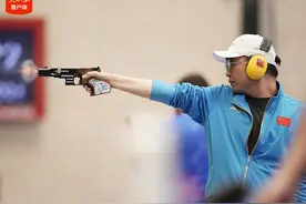 第20金！李越宏获男子25米手枪速射冠军图片