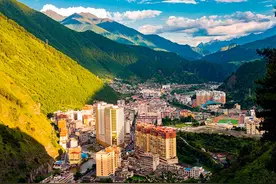 聚焦国庆县域旅游市场 ｜ 看甘孜州九龙县如何创下新高图片