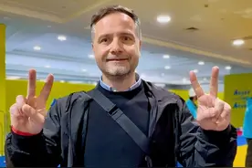 首次参加汉马，德国跑友点赞武汉图片