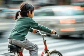 龚正：上海2024年道路交通事故数下降14.7%图片