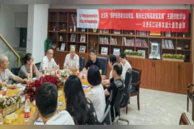 北交所举办投资者服务湖北站活动，长江证券营业部投资者座谈图片