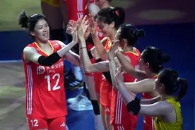 中国女排世联赛香港站四连胜，李盈莹希望站上奥运领奖台图片