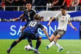 刘洋因伤离队，李磊或将成为国足下场比赛主力左后卫第一人选图片