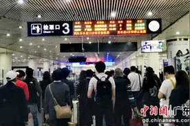 广深港加开跨境高铁便利深港乘客出行图片