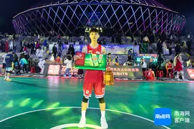 村“BA”来了丨小岭村77号吴崇萱荣膺全场最佳图片