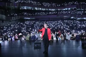 久源艺术学校琴童与理查德·克莱德曼同台2024新年钢琴音乐会图片