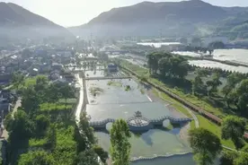 陇县：村企合作强龙头 “四联共建”兴乡村图片