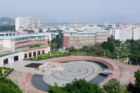 福州职业技术学院软件技术专业群：打造福建领先IT技术技能人才培养高地图片