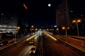 故乡在月光里，也在这里图片