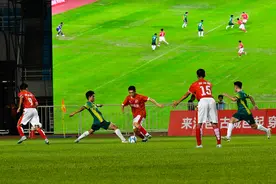 “行走河南 读懂中国” 风起洛邑“豫”见村超足球友谊赛举行图片