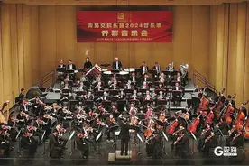 牵手青交，让年轻吹拂年轻！ “90后”指挥家回答“交响乐之问”图片