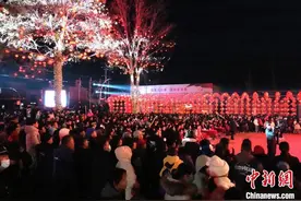 (新春走基层）太行山“千年古村”办“村晚”迎新春图片